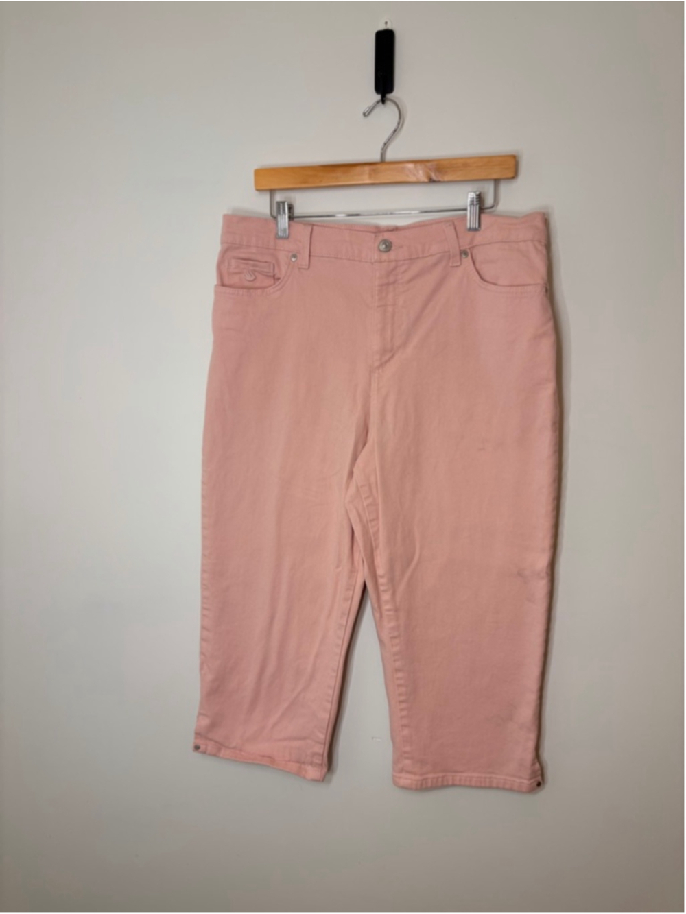 Gloria Vanderbilt Amanda Capri Jeans Womens 16 Pink Stretch Cropped Plu Size